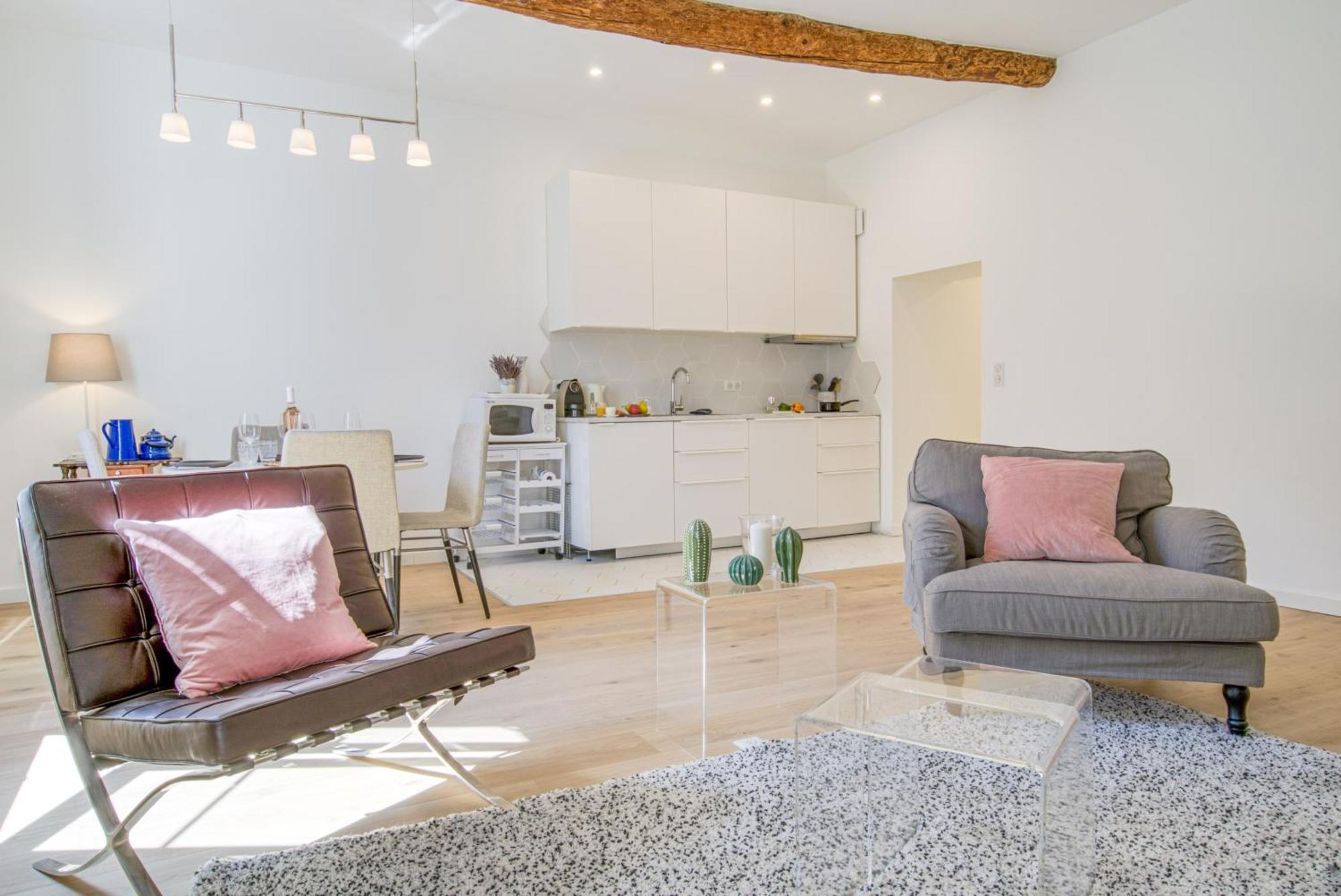 St Jobis - Charmant Appartement, Moderne Et Refait A Neuf, Vieux-Nicea Zewnętrze zdjęcie